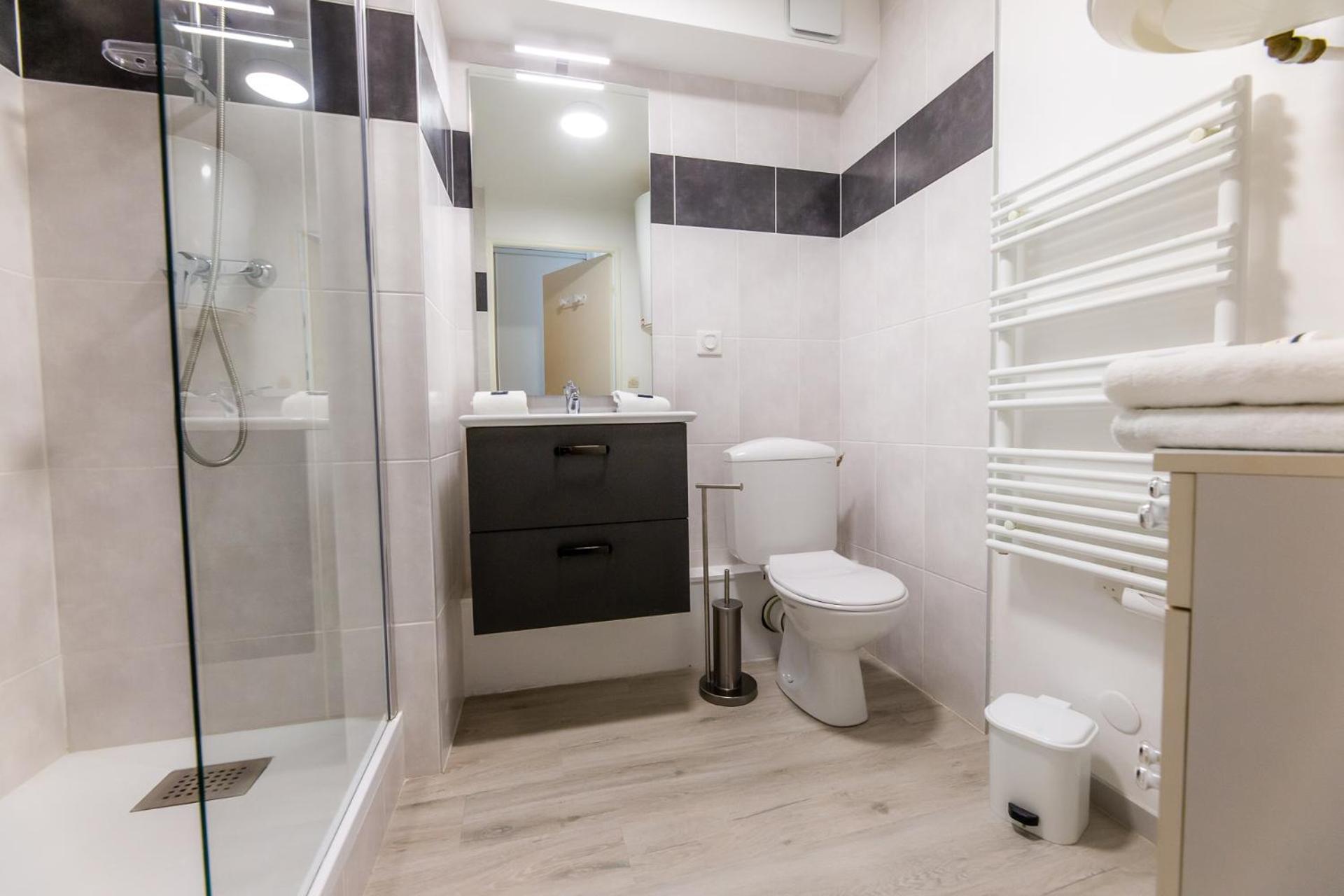 Sphinx Residences - Les Doges / Le Rialto Caen Bagian luar foto